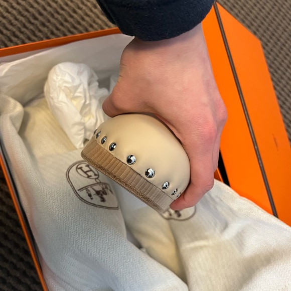 Hermes Calya Mules in Hetre leather, size 38 - Picture 8 of 9